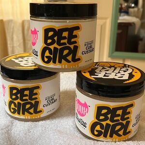Doux “BEE GIRL” Honey Curl Custard Curl Enhancer